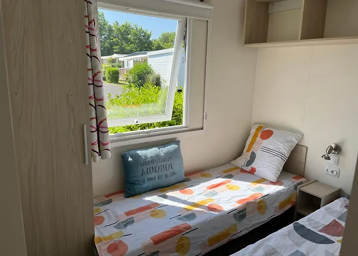 Mobil Home Confort Xl,Camping La Pommeraie, Piscine Et Ocean, Concarneau Et Pont Aven