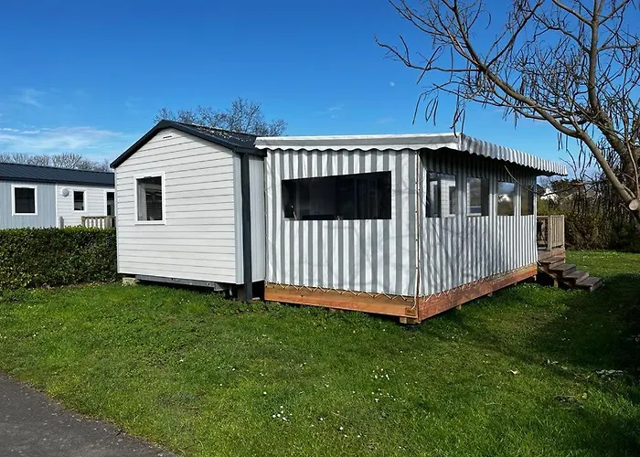 Mobil Home Confort Xl,Camping La Pommeraie, Piscine Et Ocean, Concarneau Et Pont Aven