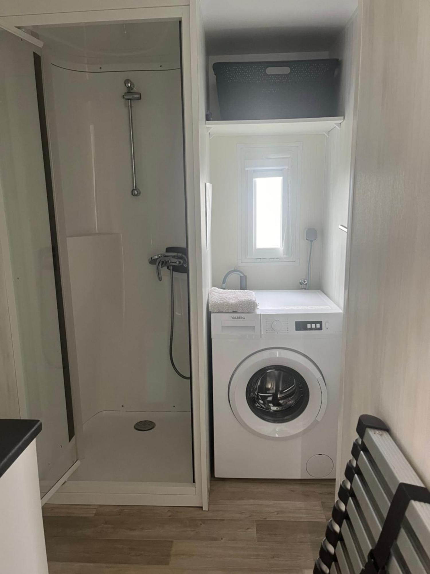 Mobil Confort Xl,camping La Pommeraie, Piscine Et Ocean, Concarneau Et Pont Aven
