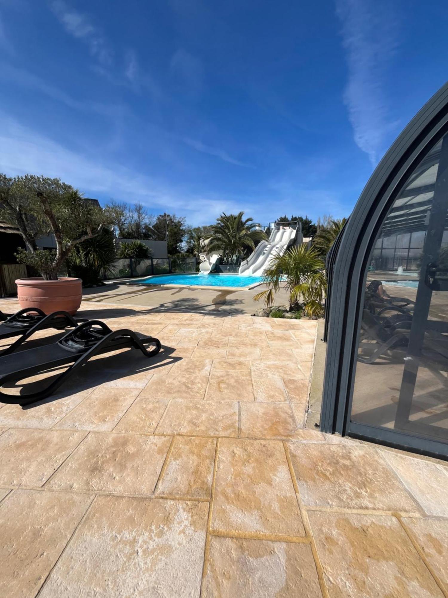 Mobil Confort Xl,camping La Pommeraie, Piscine Et Ocean, Concarneau Et Pont Aven Campingplatz Trégunc